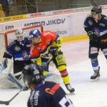 Bláznivá přestřelka se šťastným koncem, Motor vybojoval alespoň dva body