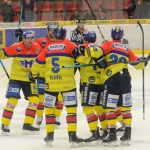 Bláznivá přestřelka se šťastným koncem, Motor vybojoval alespoň dva body