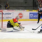 Bláznivá přestřelka se šťastným koncem, Motor vybojoval alespoň dva body