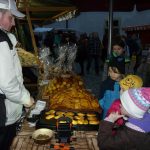 Malá ochutnávka z adventních trhů ve Strakonicích. Dnes na hrad přišli čerti, zítra bude živý betlém