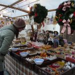 Malá ochutnávka z adventních trhů ve Strakonicích. Dnes na hrad přišli čerti, zítra bude živý betlém