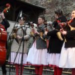 Malá ochutnávka z adventních trhů ve Strakonicích. Dnes na hrad přišli čerti, zítra bude živý betlém