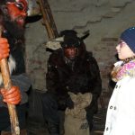 Malá ochutnávka z adventních trhů ve Strakonicích. Dnes na hrad přišli čerti, zítra bude živý betlém