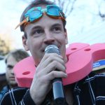 Vimperk měl konečně krytý bazén. Koupali se v něm otužilci