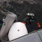Extrémní zásah hasičů: Dvacet hodin zachraňovali na Orlíku houseboat