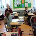 Tříkrálová sbírka se chýlí ke konci. Tři králové přišli poprvé i do školy ve Strunkovicích