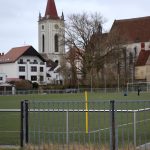 Blatenští fotbalisté potřebují novou umělou trávu, týmy nemají dostatek prostoru pro kvalitní trénování