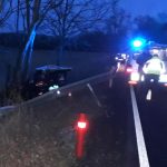 Hledají se svědci tragické nehody řidičky, která prorazila svodidla
