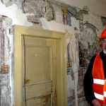 Mimořádné nálezy na strakonickém hradu. Malby i malovaná prkna