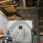 Mimořádné nálezy na strakonickém hradu. Malby i malovaná prkna
