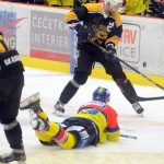 Hokejisté Motoru si připsali povinnou výhru nad vybrakovanou Kadaní