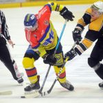 Hokejisté Motoru si připsali povinnou výhru nad vybrakovanou Kadaní