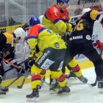 Hokejisté Motoru si připsali povinnou výhru nad vybrakovanou Kadaní