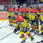 Hokejisté Motoru si připsali povinnou výhru nad vybrakovanou Kadaní