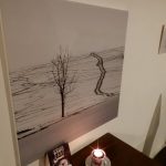 Nahota lidského těla a krajiny je tématem fotografií mladé umělkyně