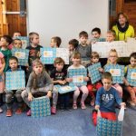 Setkání dětí ze Skalky se seniorkou a nad sociálními službami