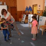 Setkání dětí ze Skalky se seniorkou a nad sociálními službami