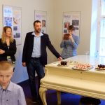 Velkoformátové obrazy vystavují v Galerii v Divadle Oskara Nedbala