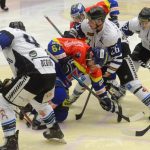 Motor vykročil do čtvrtfinálové série vítězně, druhý zápas se hraje hned zítra