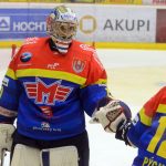 Motor vykročil do čtvrtfinálové série vítězně, druhý zápas se hraje hned zítra