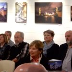 Fotografie nebo obrazy můžete zakoupit v galerii Spektrum