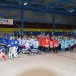VELKÁ FOTOREPORTÁŽ. Ve Vimperku hráli na závěr hokejové sezony turnaj minižáků. Prvenství putovalo do Tábora a Klatov