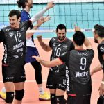 Jihostroj po hladké sérii postoupil do semifinále extraligy