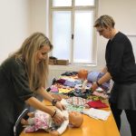 Šijeme a vyšíváme, druhý život látkám dáme s prachatickou radnicí