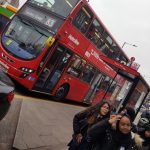 Rekordní výprask ve Wembley, zahalený Big Ben a stovky tisíc Londýňanů protestujících proti Brexitu