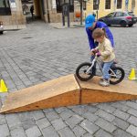 Písečtí malí cyklisté neseděli doma