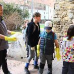 Kroužky domu dětí a mládeže uklízejí celý týden Prachatice