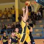Ve švech praskající sršní peklo vidělo postup devatenáctky do semifinále
