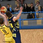 Ve švech praskající sršní peklo vidělo postup devatenáctky do semifinále