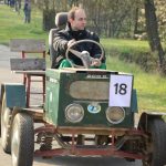 V Boudách burácely traktory. Jezdec Dakaru Martin Macík rozdával úsměvy a podpisy