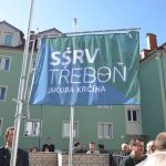 Rybářská škola v Třeboni má novou budovu na ostrově, přístup do ní je pouze po mostě