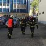 Z píseckého divadla hasiči cvičně evakuovali přibližně sto dětí