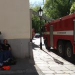 Z píseckého divadla hasiči cvičně evakuovali přibližně sto dětí