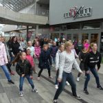 Ve Strakonicích se i přes nepřízeň počasí tančilo, v Blatné byla akce zrušena
