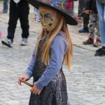 Čarodějnice a Rybníkáři rozpohybovali prachatické Velké náměstí