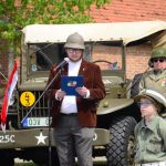 Písek jako město setkání armád. Na počest vítězů vlála americká i sovětská vlajka