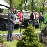 Písek jako město setkání armád. Na počest vítězů vlála americká i sovětská vlajka