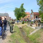 Písek jako město setkání armád. Na počest vítězů vlála americká i sovětská vlajka