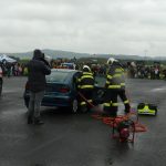Ani vytrvalý déšť lidi neodradil. Za vojáky přišli