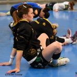 Jan Řehtačka Zborník zahrnul házenkářky květinami