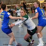 Jan Řehtačka Zborník zahrnul házenkářky květinami