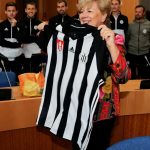 Hejtmanka Stráská ocenila volejbalisty Jihostroje a fotbalisty Dynama