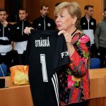 Hejtmanka Stráská ocenila volejbalisty Jihostroje a fotbalisty Dynama