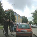Opilý řidič ujížděl strážníkům. Chtěl si vyzkoušet, jaké to je