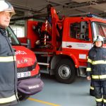 Na táborské stanici profesionálních hasičů slavnostně otevřeli nové výjezdové garáže