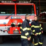 Na táborské stanici profesionálních hasičů slavnostně otevřeli nové výjezdové garáže